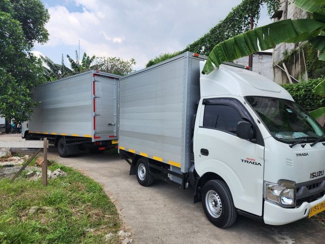 Isuzu Traga